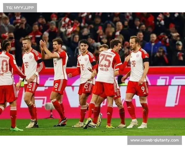 凯恩分享安联球场胜利合影 展现拜仁欧冠备战信心