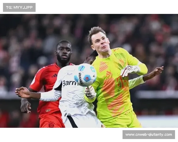 诺伊尔39岁高龄8次扑救当选MVP，拜仁门神诠释常青树传奇